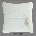 Cushion dengan bahan yang berbeza